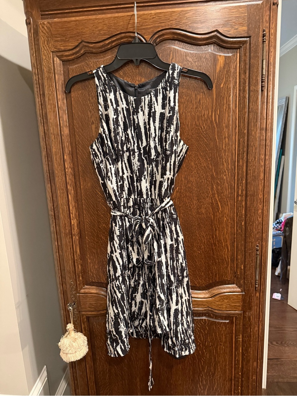 Ann Taylor Black & White Tie-Waist Mini Dress